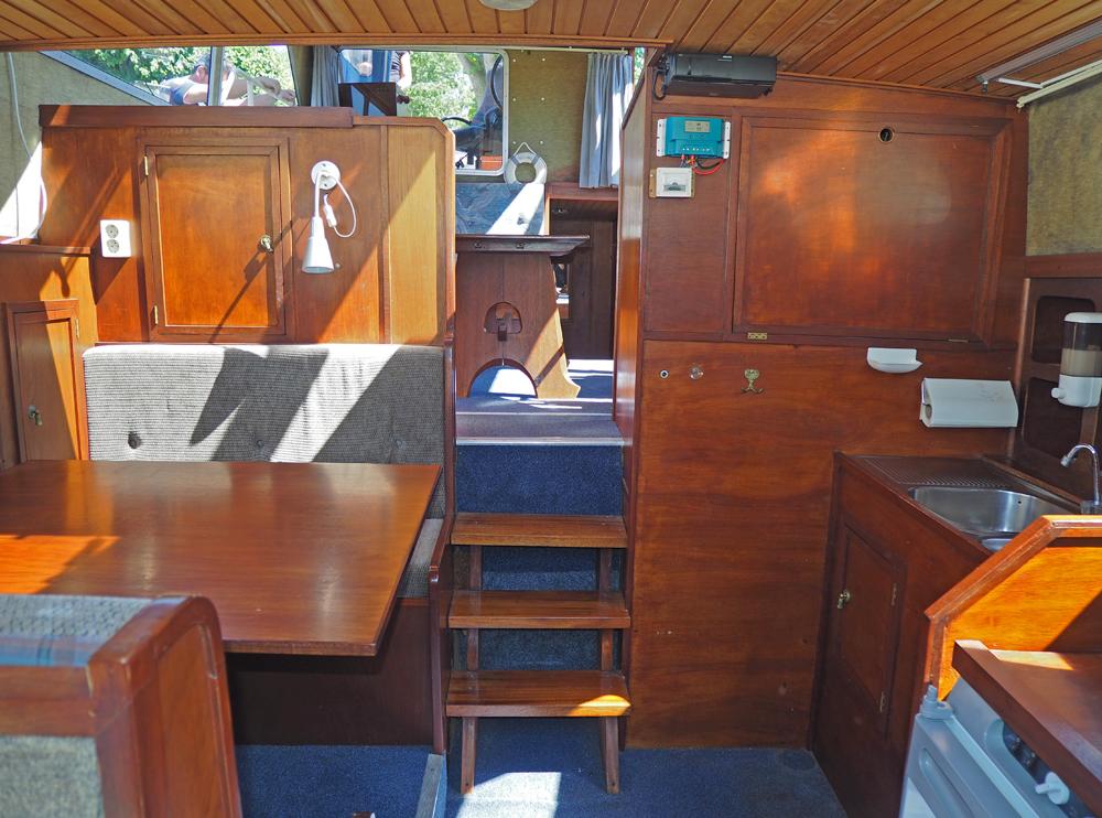 Vorschiff, Innenausstattung